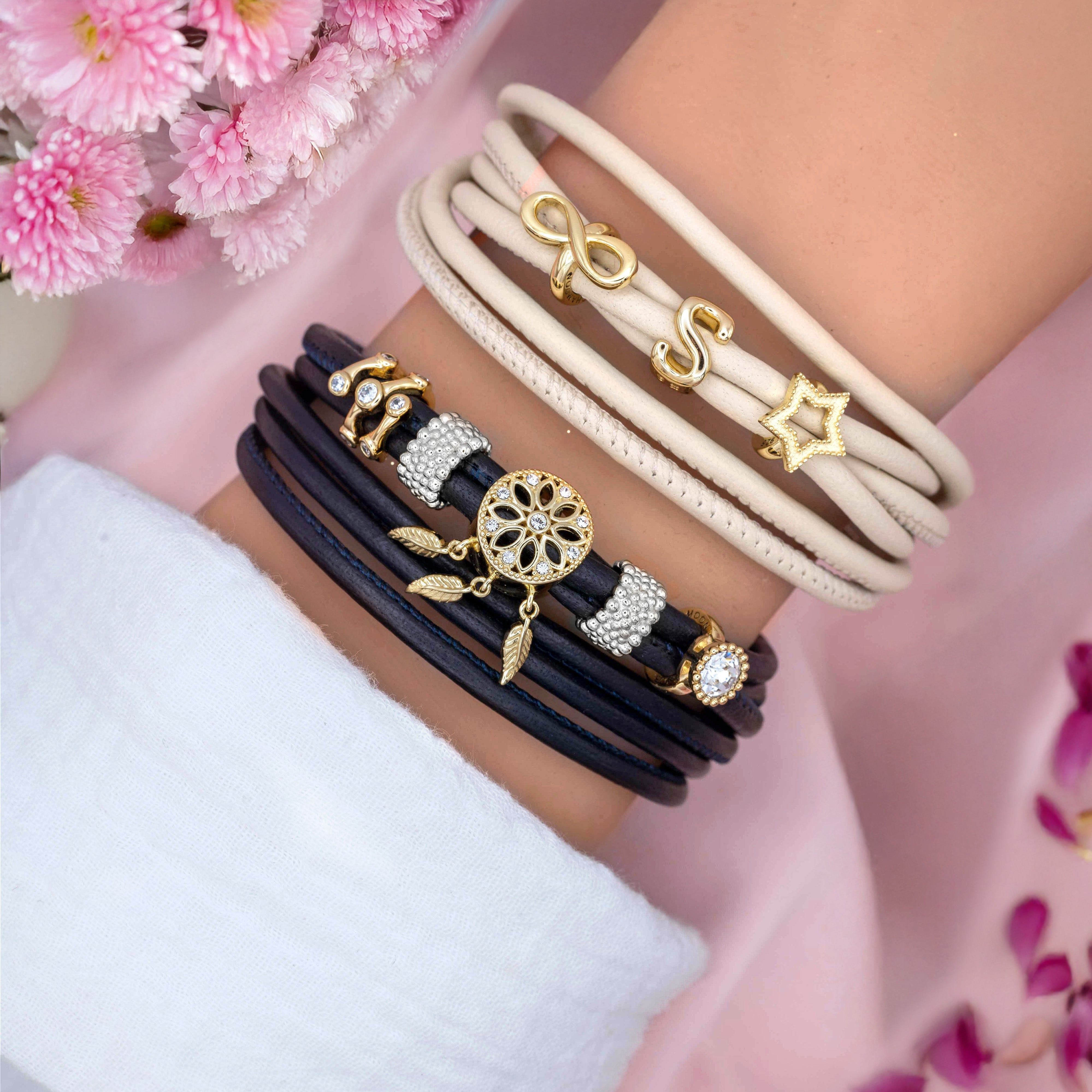 Limitless Charm vergoldet