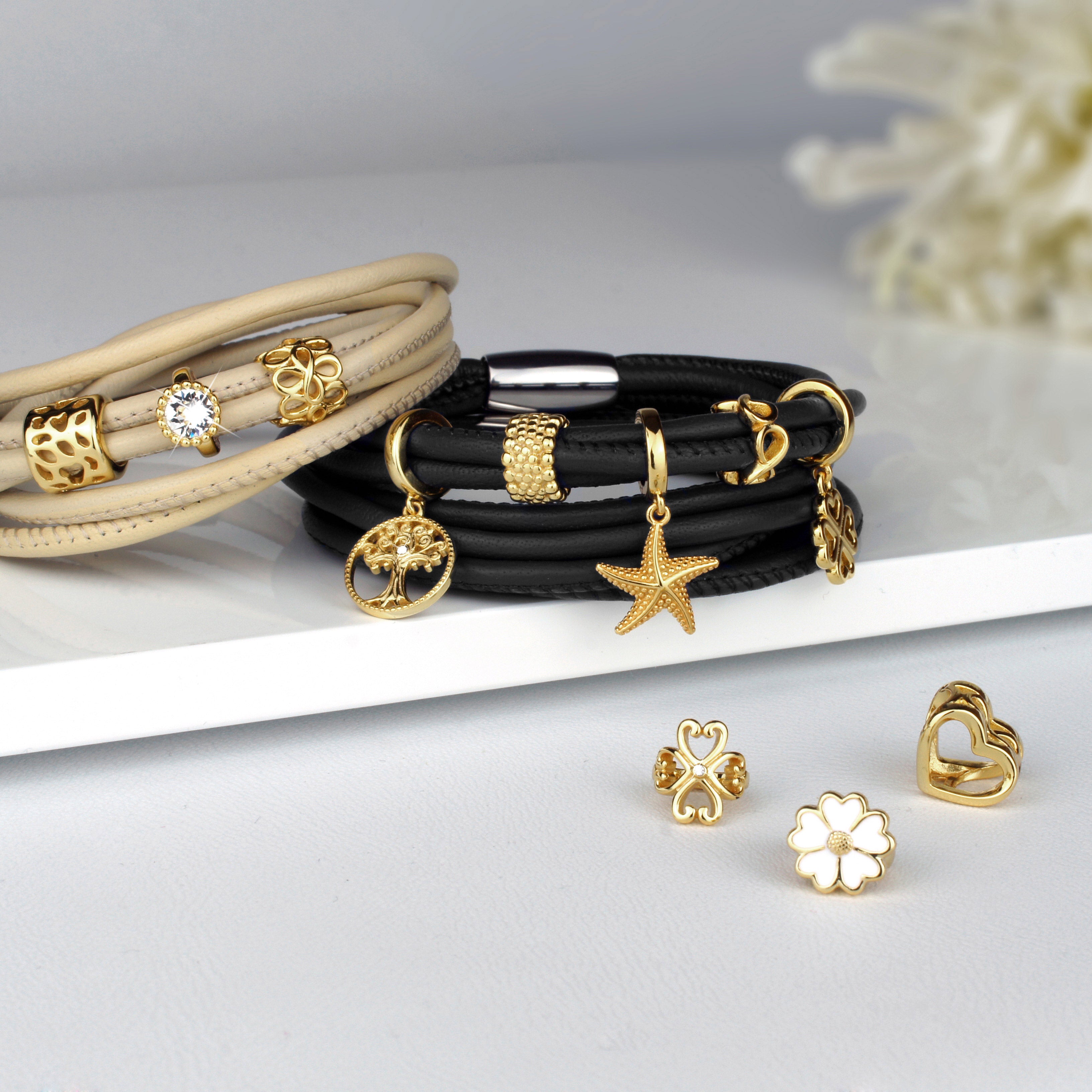 gold charms frauen