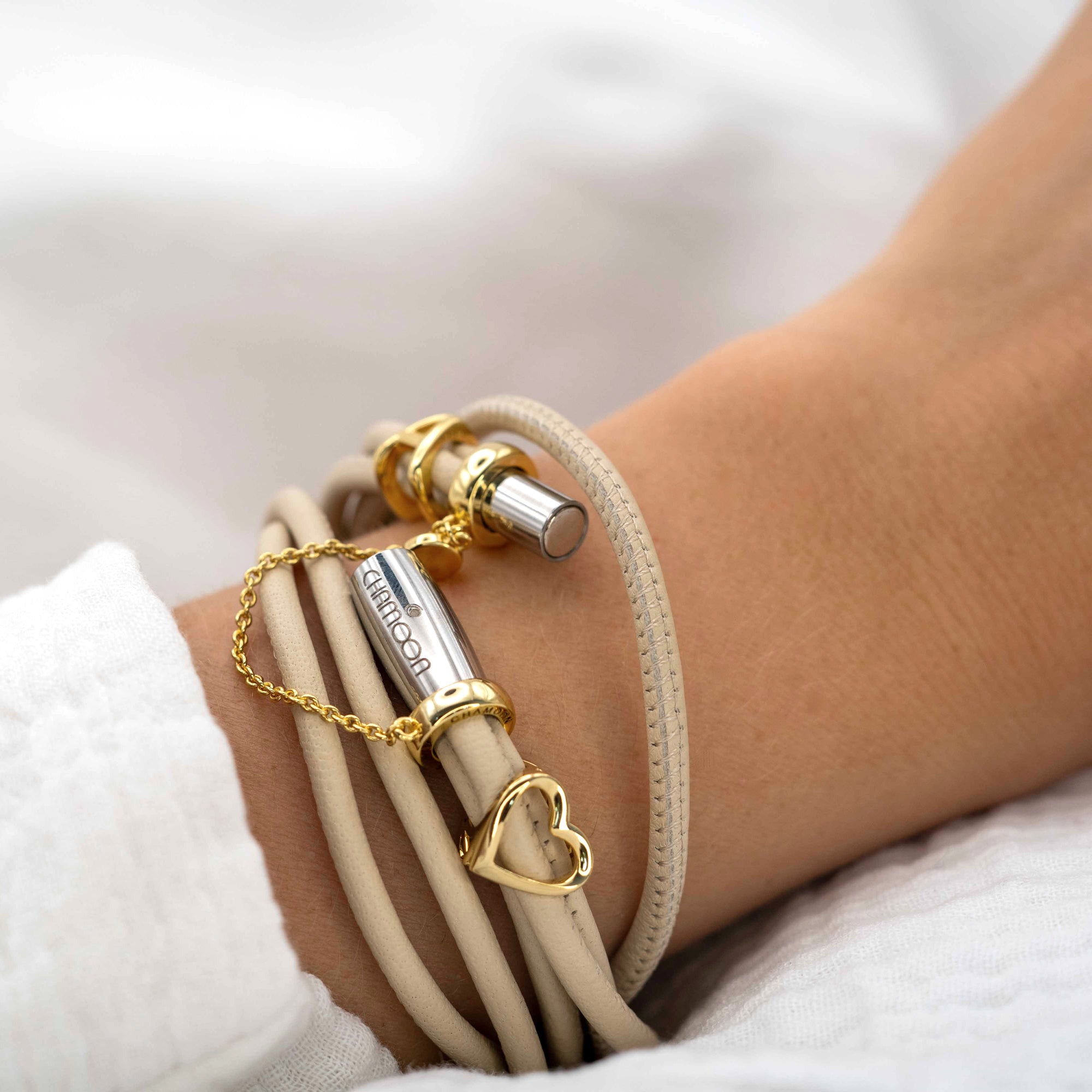 Chamoon Chain Charm-Anhänger vergoldet